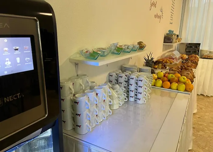 Fedora 3* ريميني